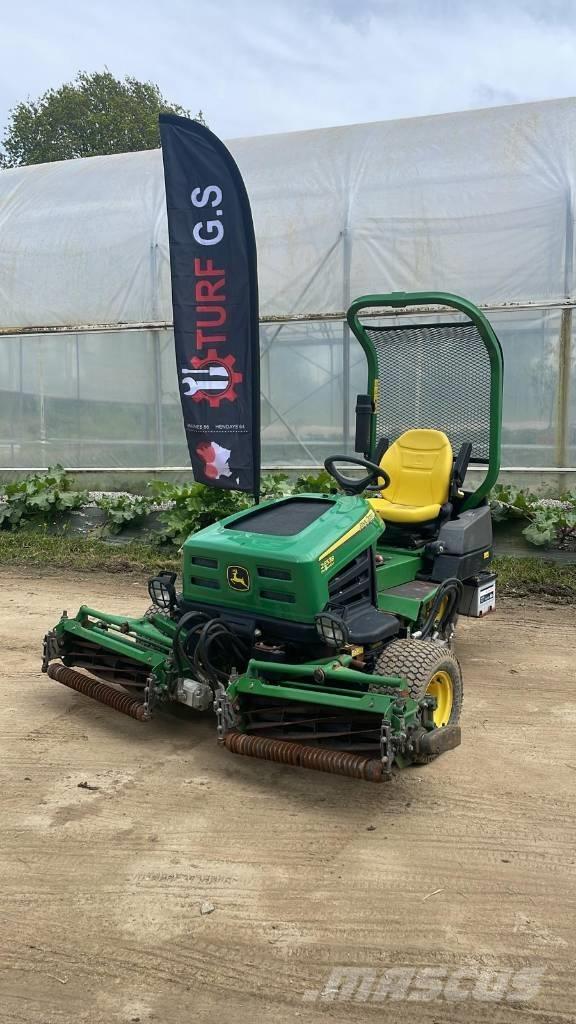 John Deere 2653 B Golfbaanmaaiers