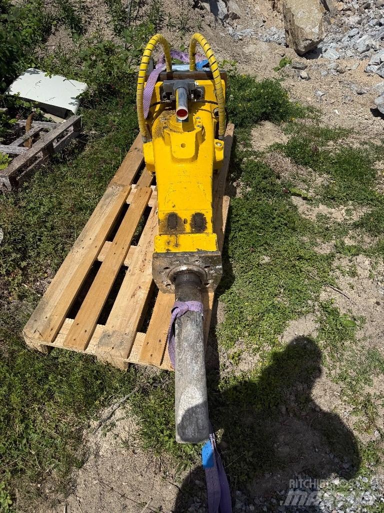 Epiroc SB 1102 Hamers en brekers