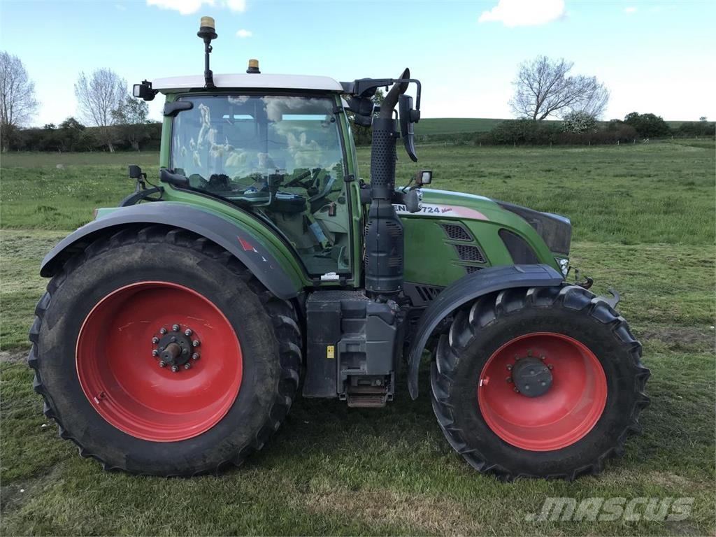 Fendt 724 Vario Tractoren