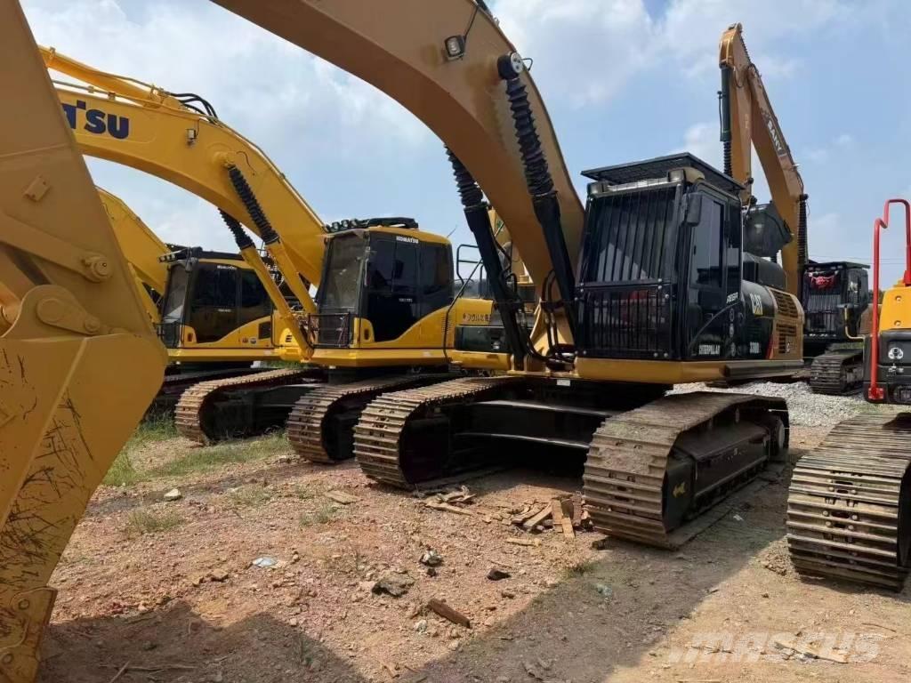 CAT 330 Rupsgraafmachines