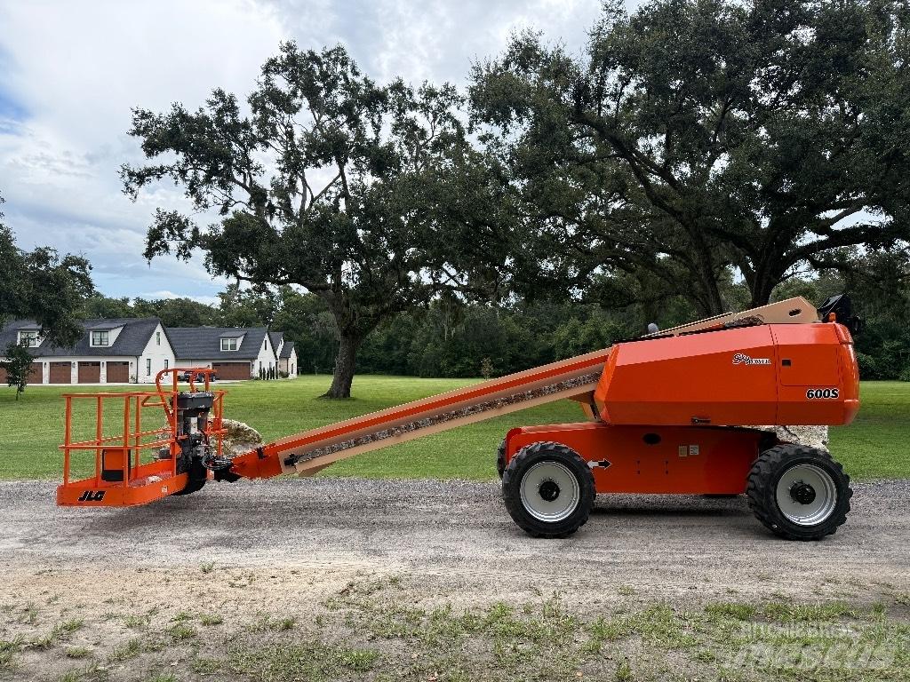 JLG 600 S Telescoophoogwerkers