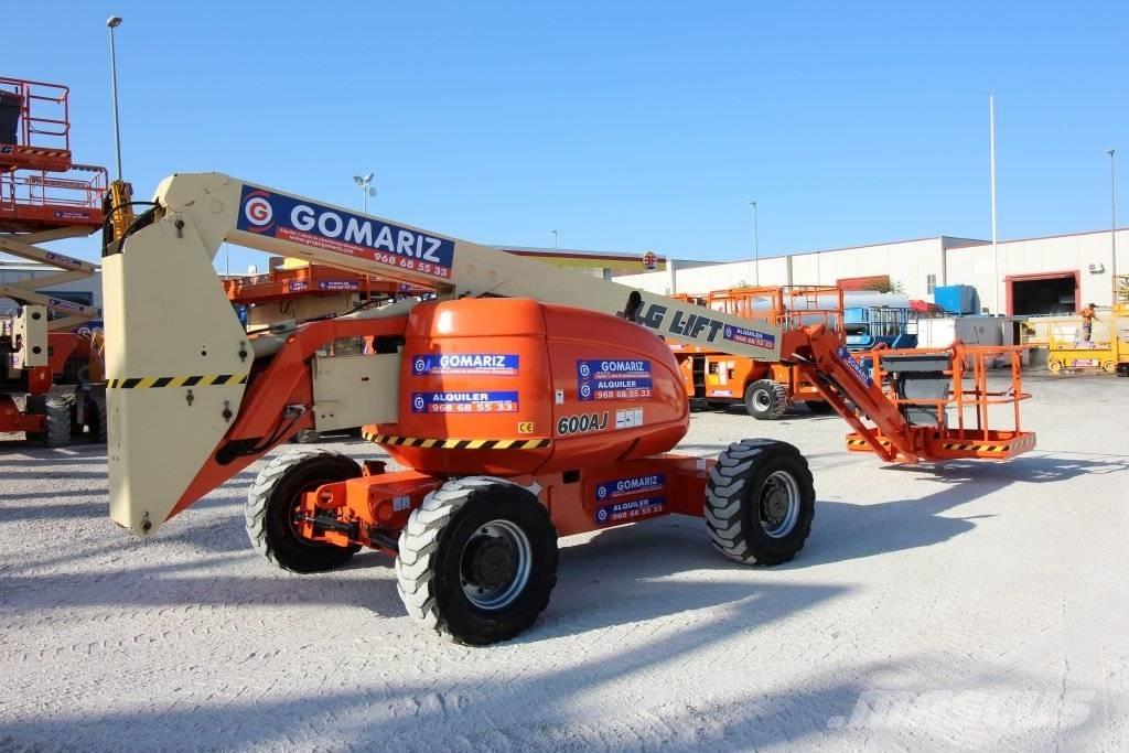 JLG 600 AJ Knikarmhoogwerkers
