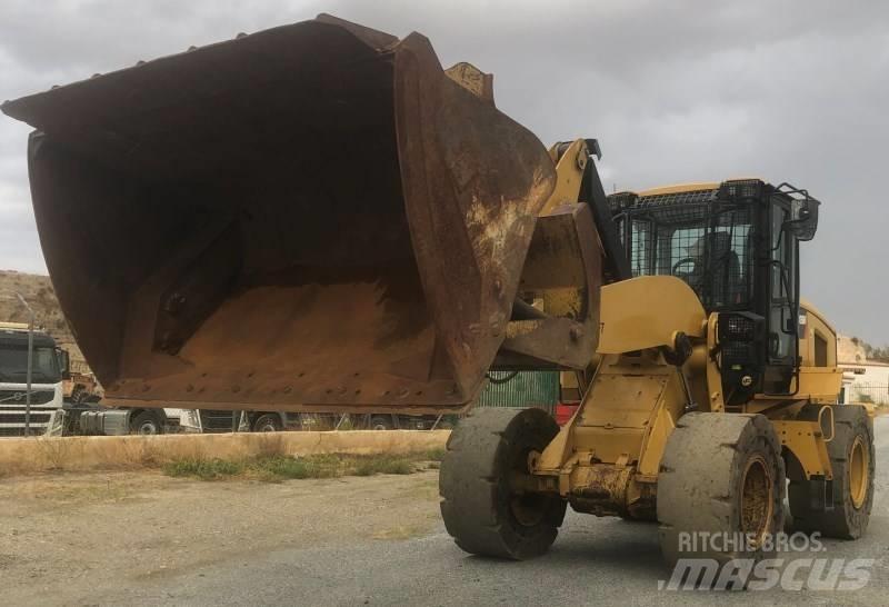 CAT 926M Wielladers