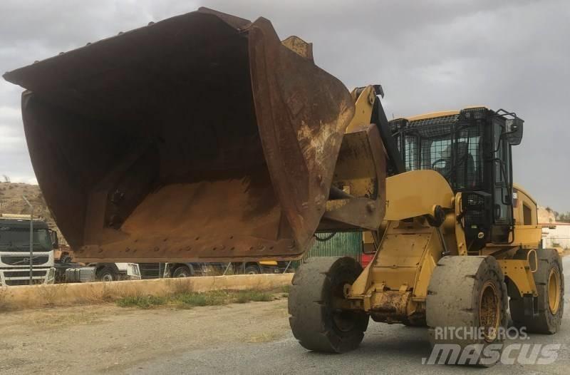CAT 926M Wielladers