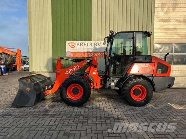 Kubota R 082 Wielladers