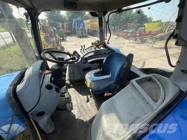 New Holland T6010 Tractoren