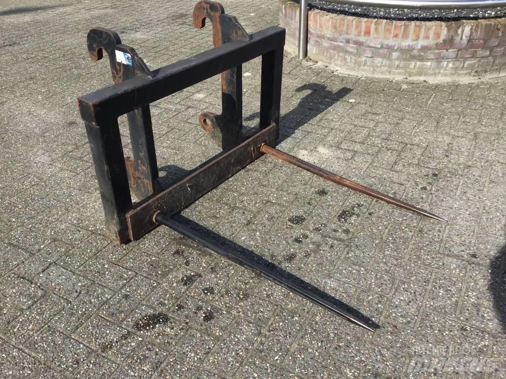  Roomeco Balenprikker Uitkuilmachines