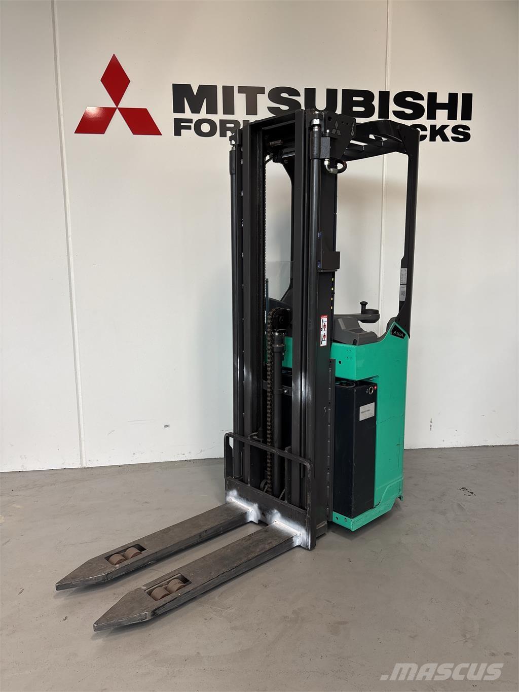 Mitsubishi SBR16N2 Zelfrijdende stapelaars