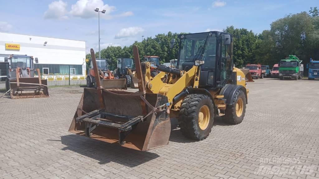 CAT 908 M Wielladers