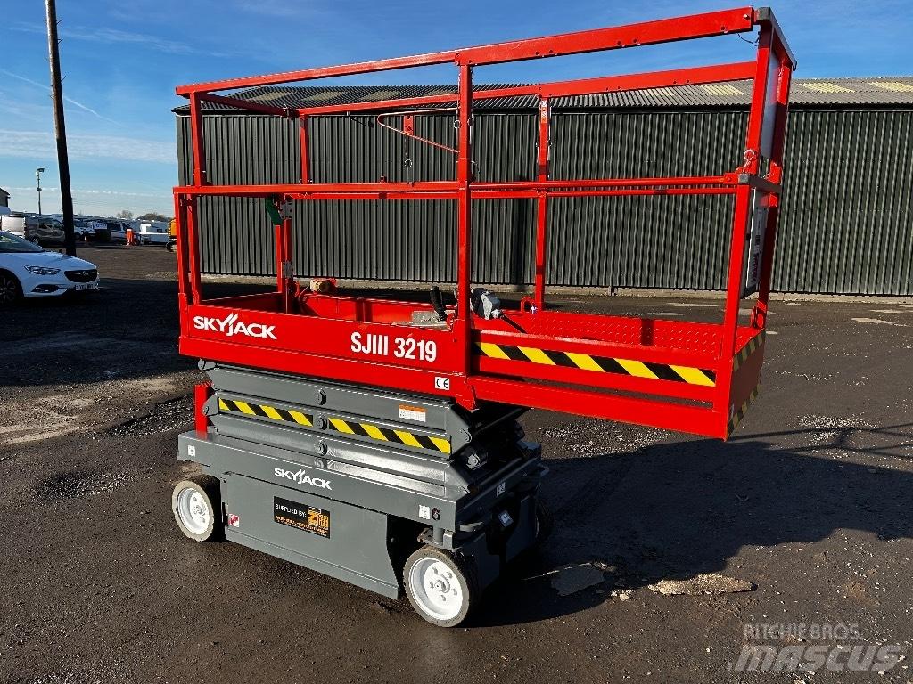 SkyJack SJ 3219 Schaarhoogwerkers