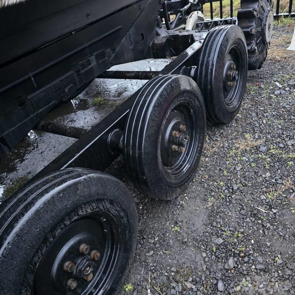 Kässbohrer PB 300 Sneeuwruimers en -schuivers