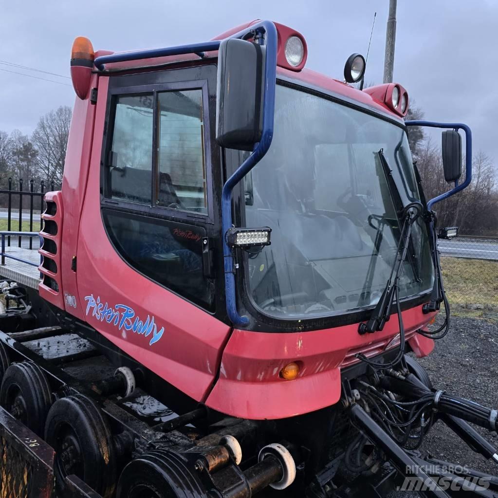 Kässbohrer PB 300 Sneeuwruimers en -schuivers