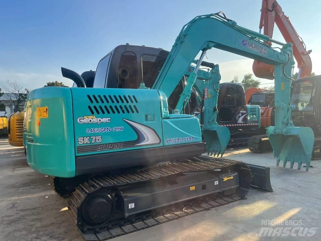 Kobelco SK75-8 Rupsgraafmachines