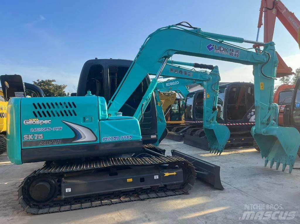 Kobelco SK75-8 Rupsgraafmachines