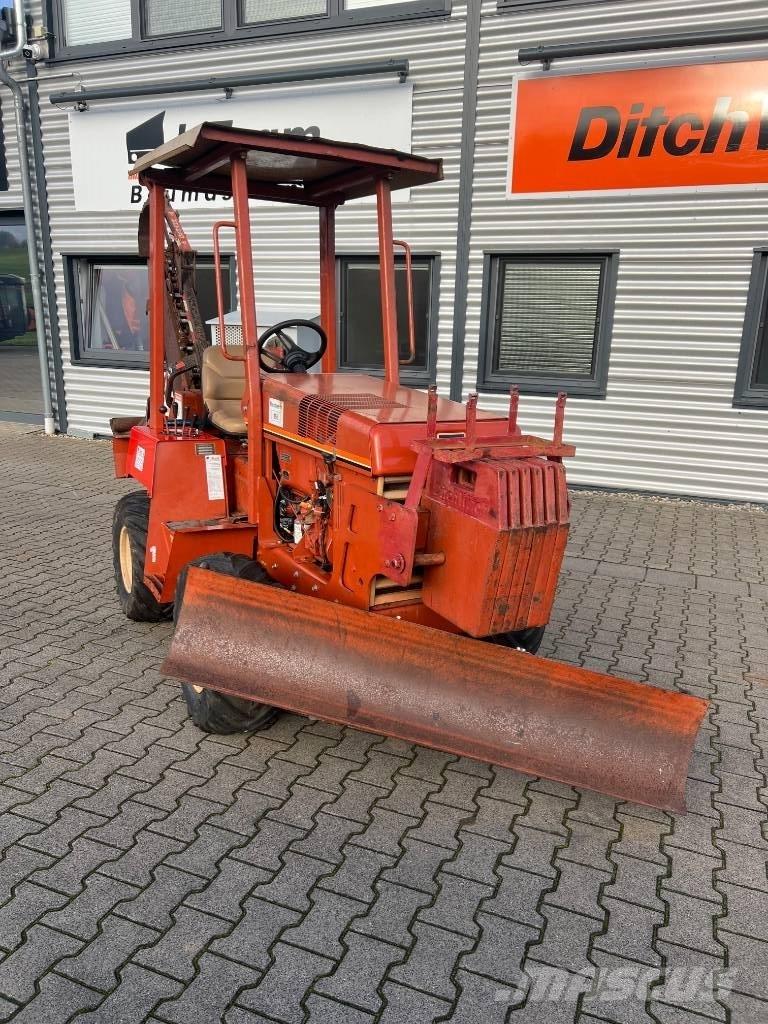 Ditch Witch 3500 DD Sleuvengravers