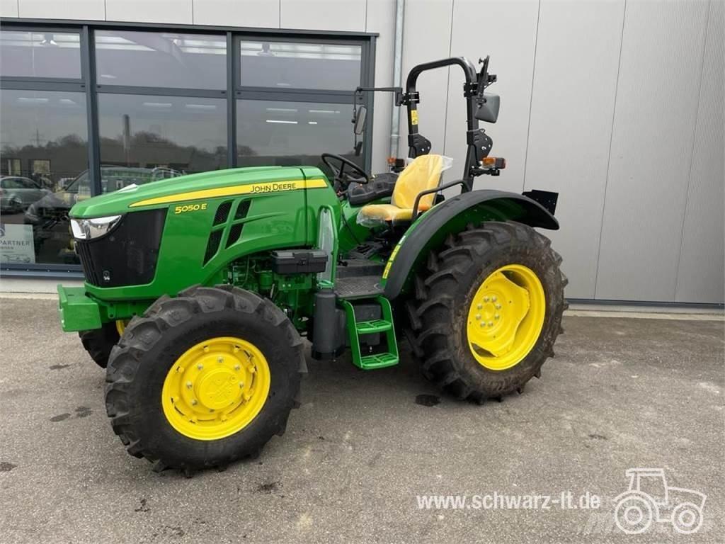 John Deere 5050E Tractoren