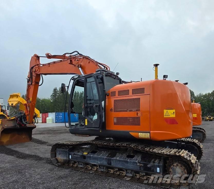 Hitachi ZX225USRLC-6 Rupsgraafmachines