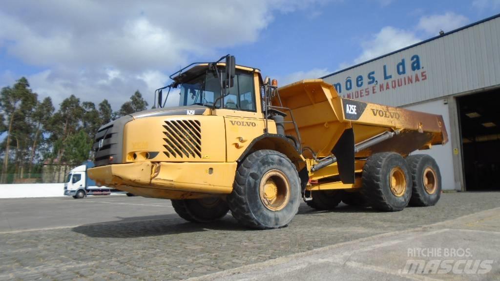 Volvo A 25 E Knik dumptrucks