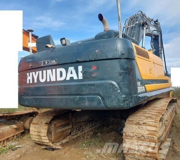 Hyundai HX 300 AL Rupsgraafmachines