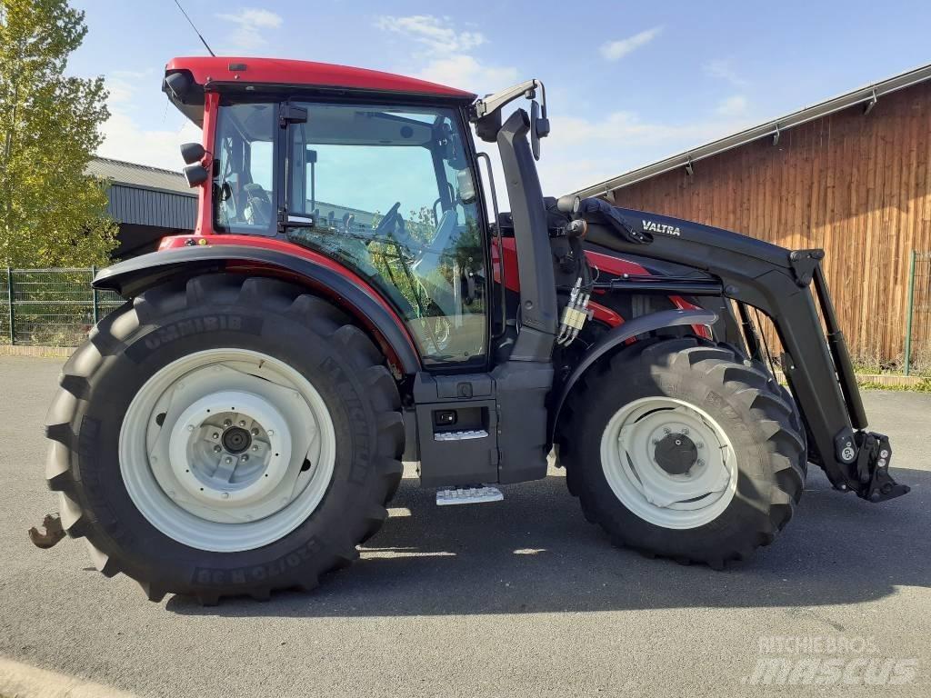 Valtra G 115 Active Tractoren