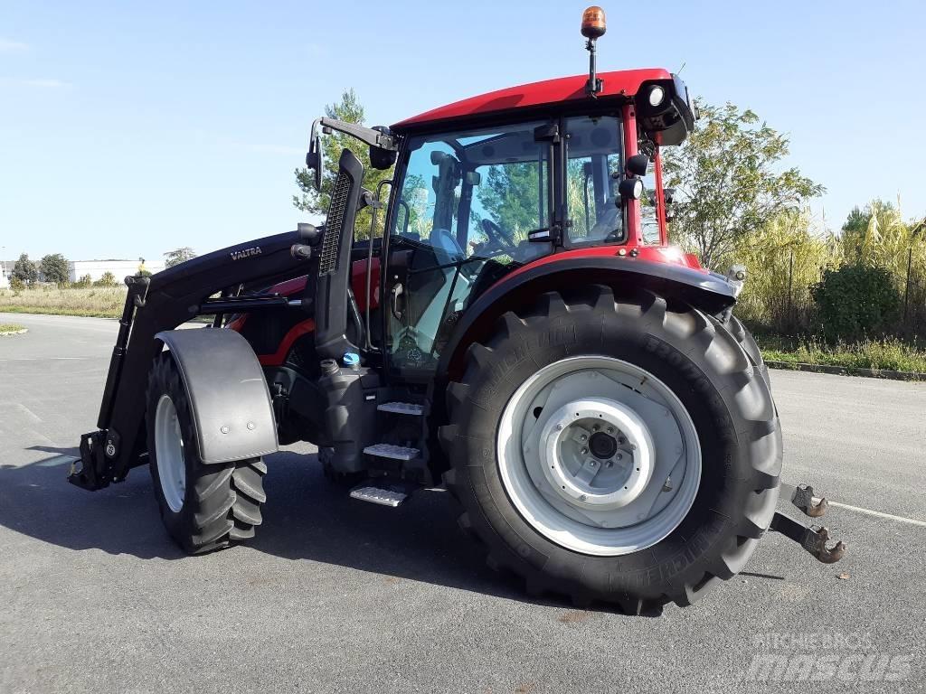 Valtra G 115 Active Tractoren