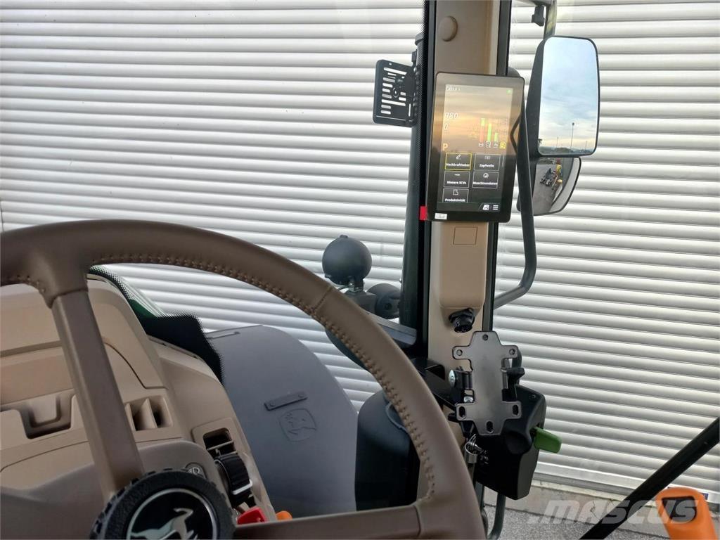 John Deere 6M 155 Tractoren