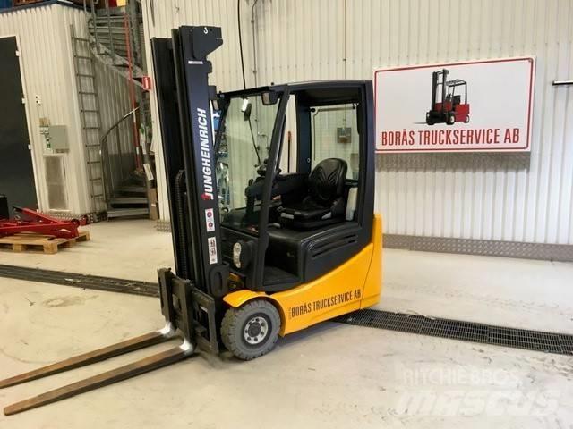 Jungheinrich EFG 215 Elektrische heftrucks