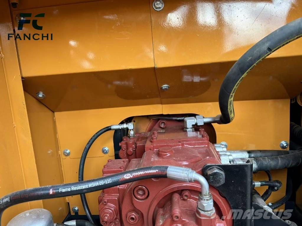 Hyundai 220LC-9S Rupsgraafmachines