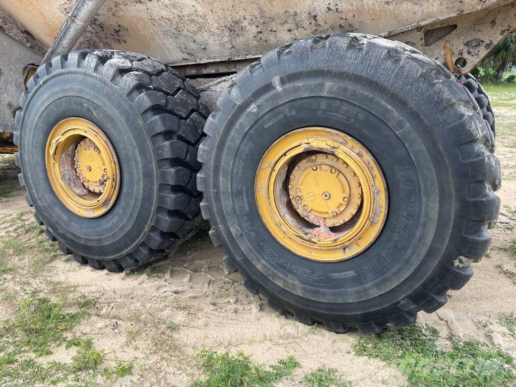 CAT 740 GC Knik dumptrucks