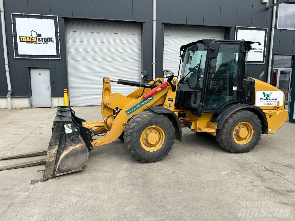 CAT 906 Schrankladers
