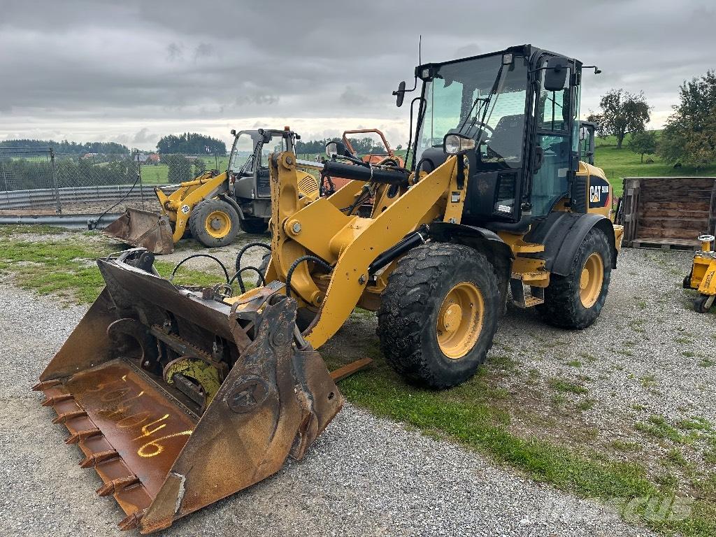 CAT 908M Radlader Wielladers