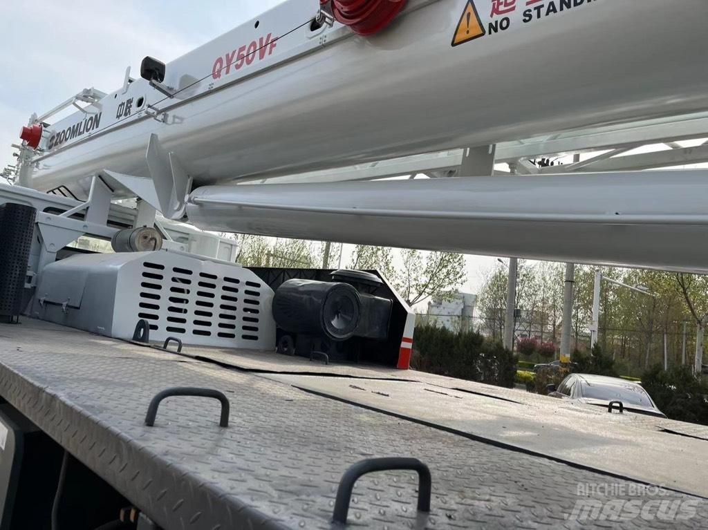 Zoomlion QY50V Kranen voor alle terreinen