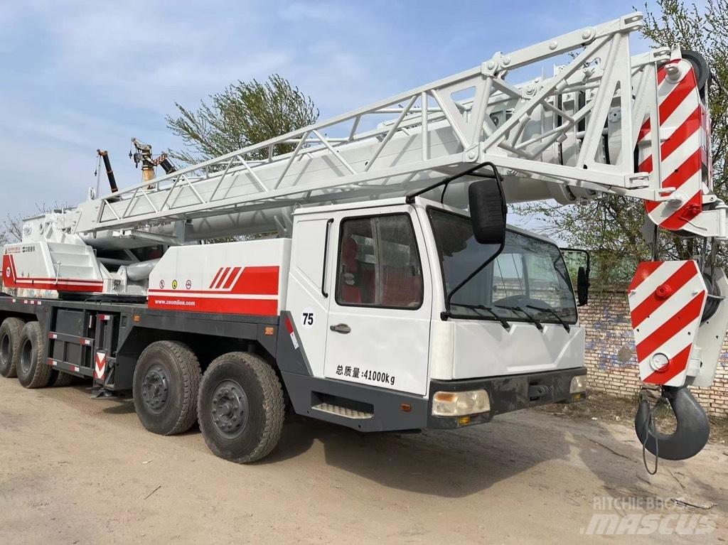 Zoomlion QY50V Kranen voor alle terreinen
