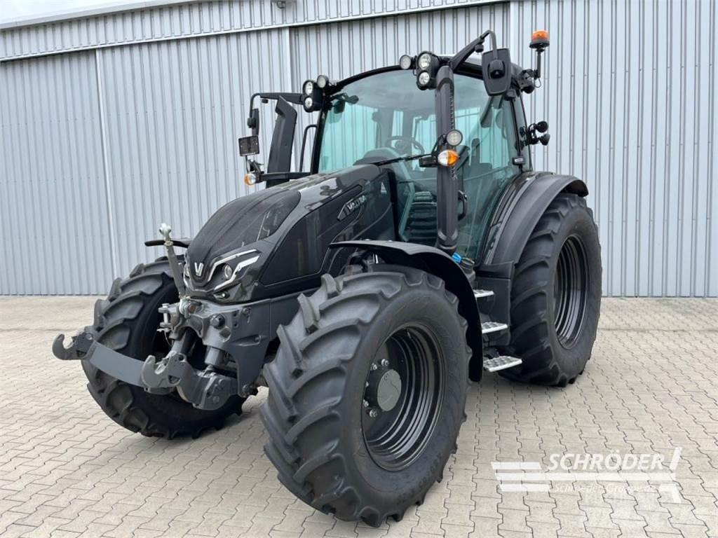 Valtra G 135 A Tractoren