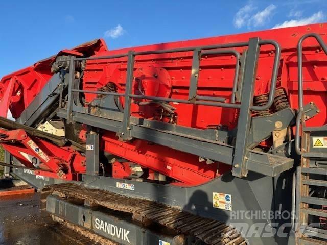 Sandvik QE 441 Mobiele zeefinstallaties