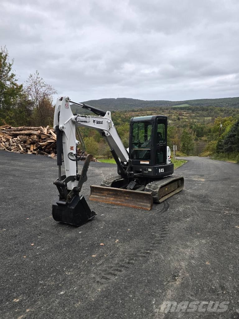 Bobcat E 45 Minigraafmachines < 7t