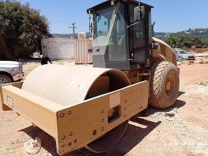 CAT CS64B Trilmachines