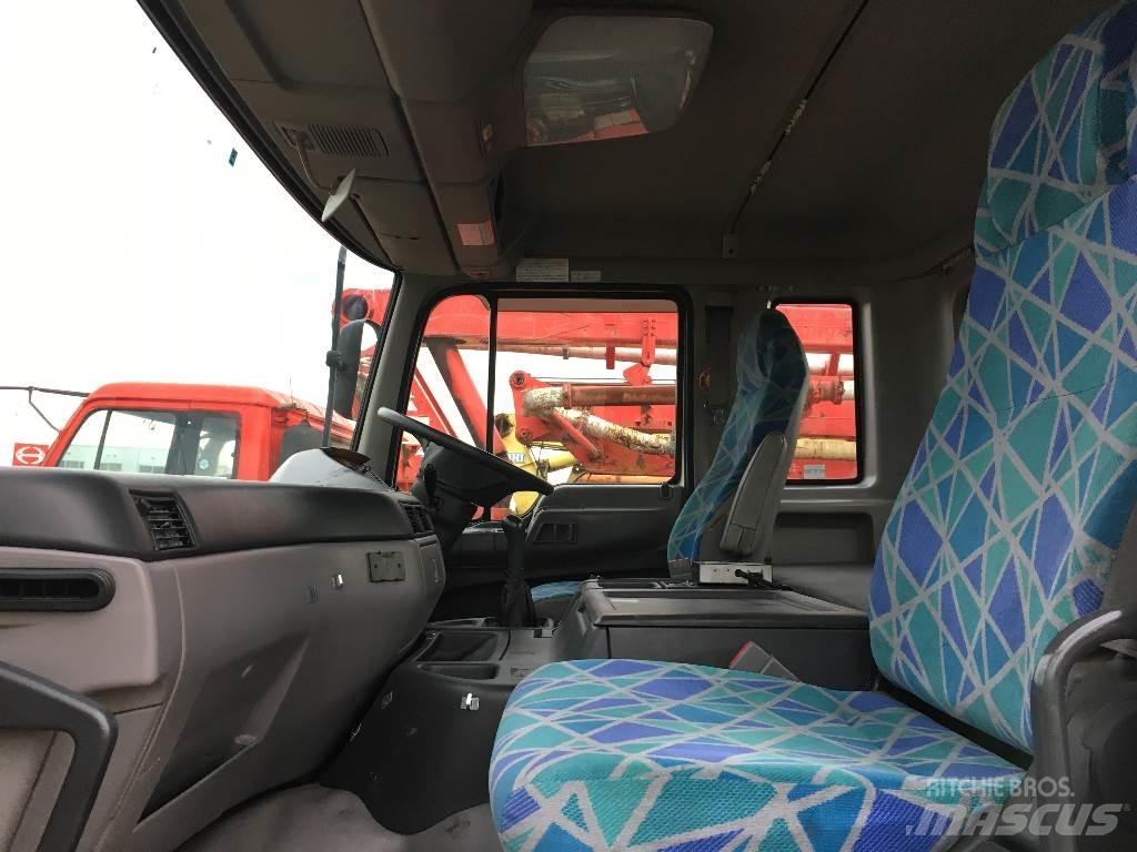 Hino FS2PKG10527 Betonmolens
