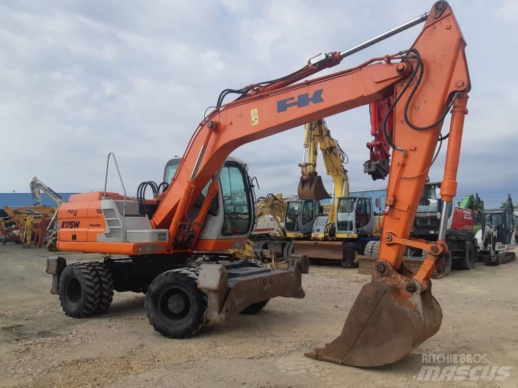 Fiat-Kobelco E175W Wielgraafmachines