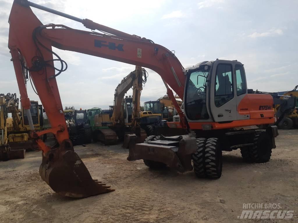 Fiat-Kobelco E175W Wielgraafmachines
