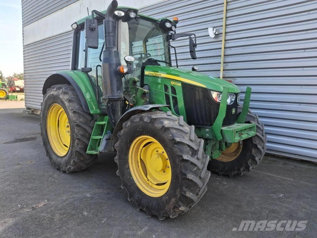 John Deere 6100M Tractoren
