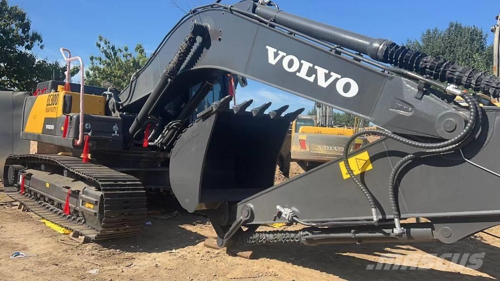 Volvo EC300D Minigraafmachines < 7t