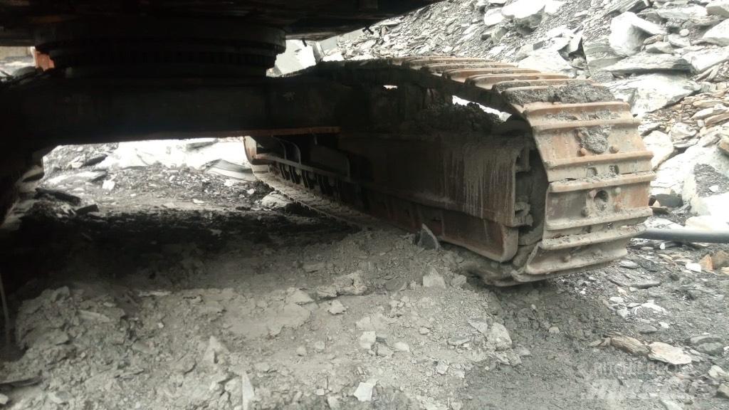 CAT 352 F Rupsgraafmachines