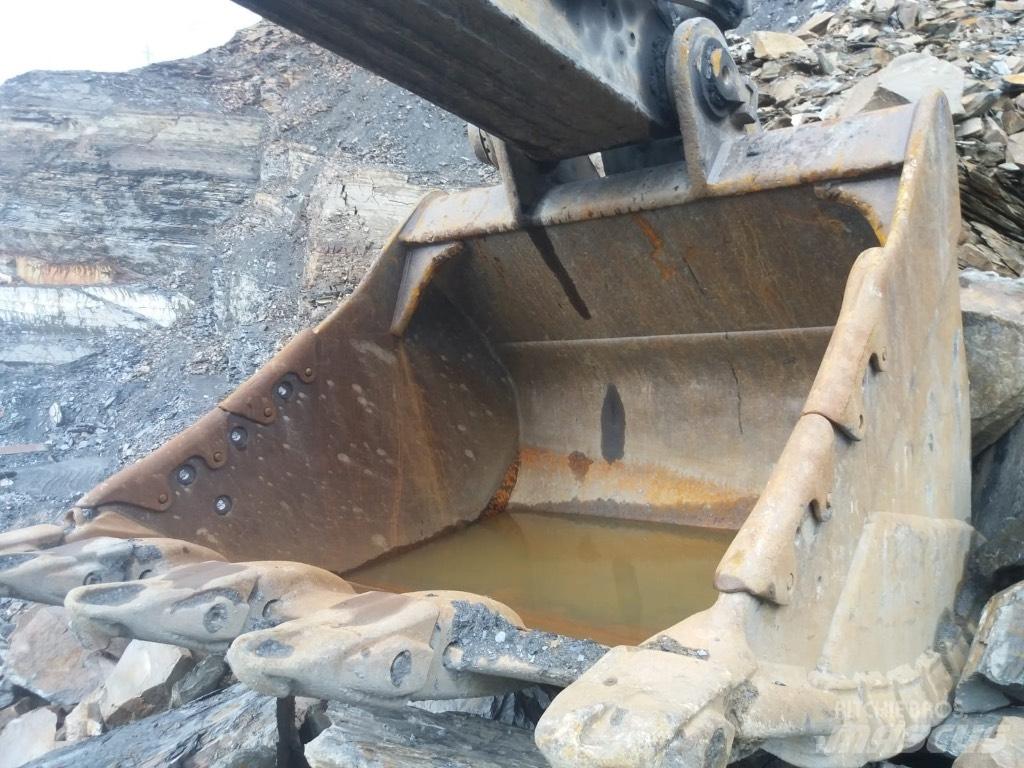 CAT 352 F Rupsgraafmachines