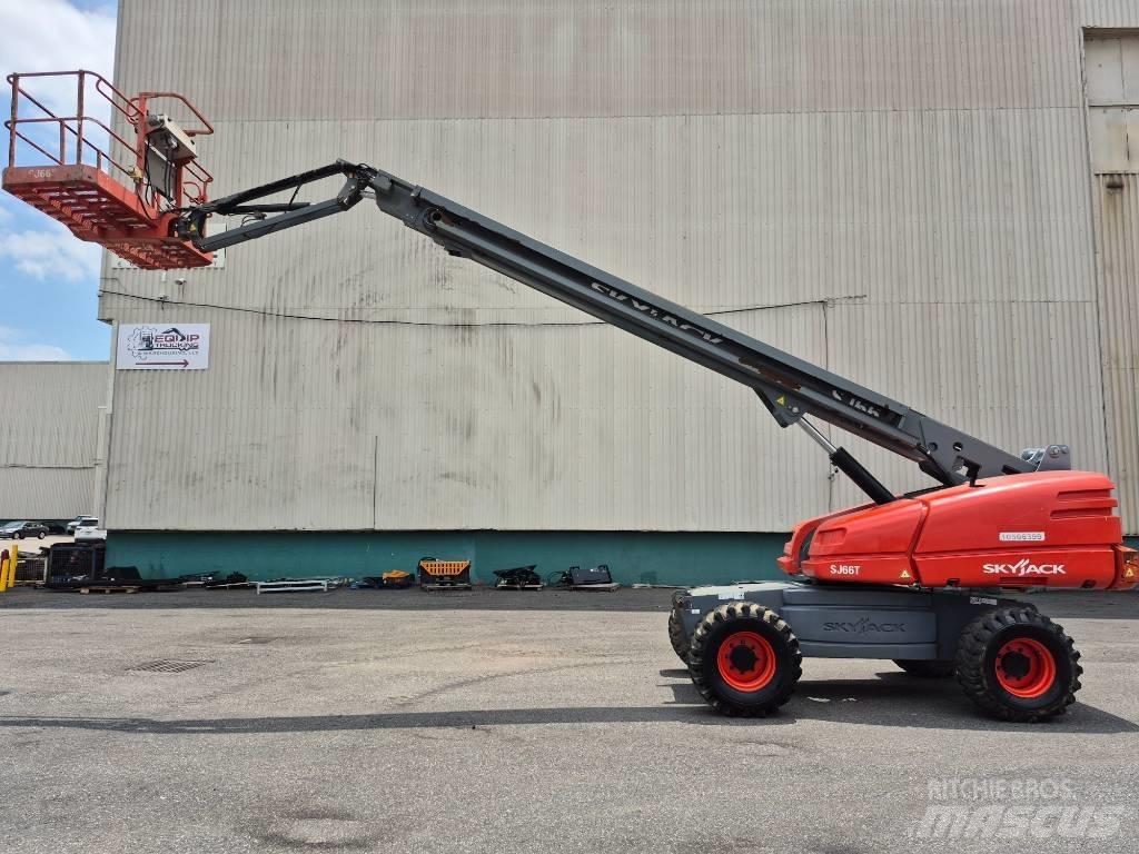SkyJack SJ 66 T Knikarmhoogwerkers