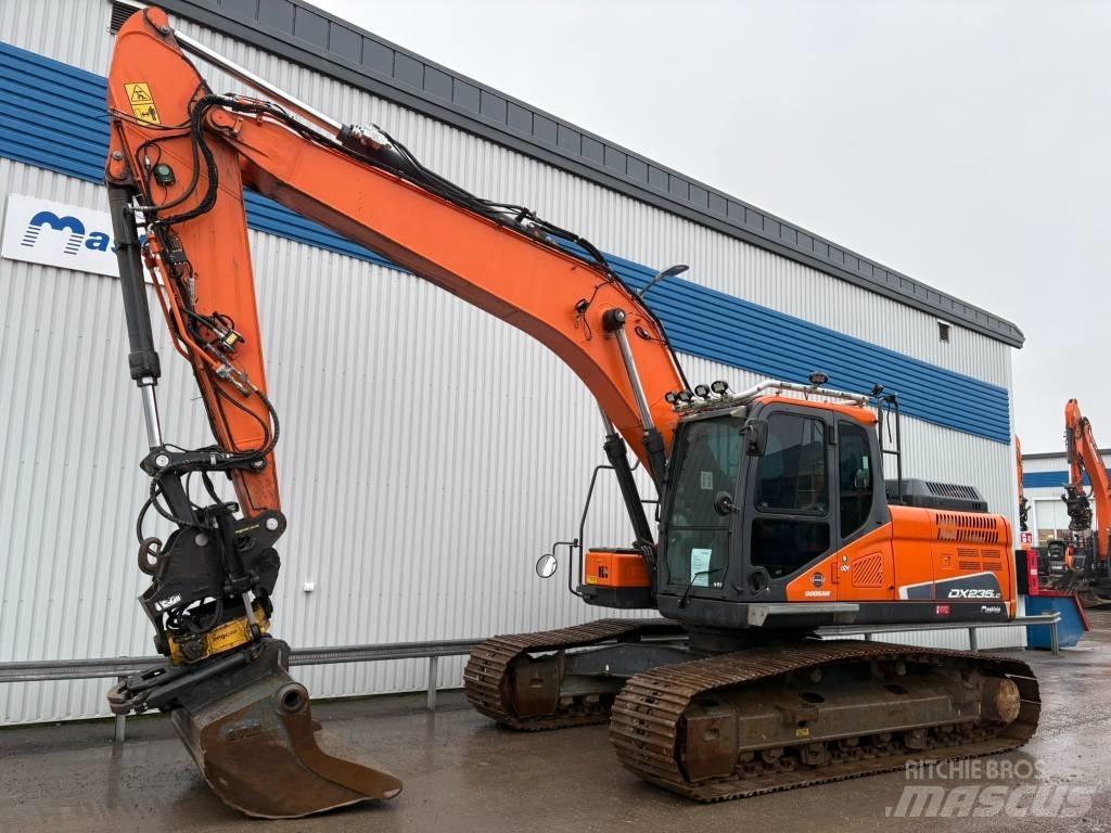 Doosan DX235LC-5 Rupsgraafmachines