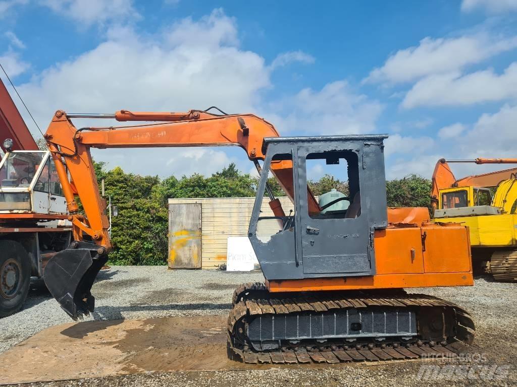 Hitachi UH 02 Minigraafmachines < 7t