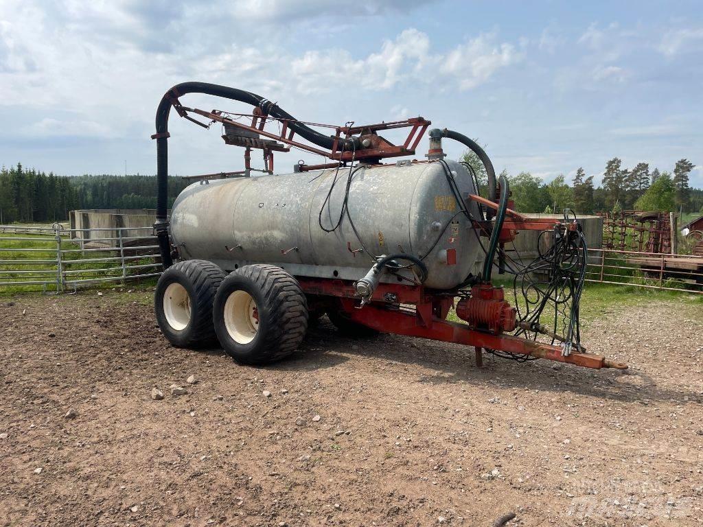 Vaia MB 100 Drijfmesttanks