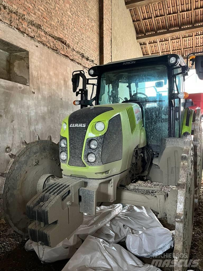 CLAAS Arion 460 Tractoren