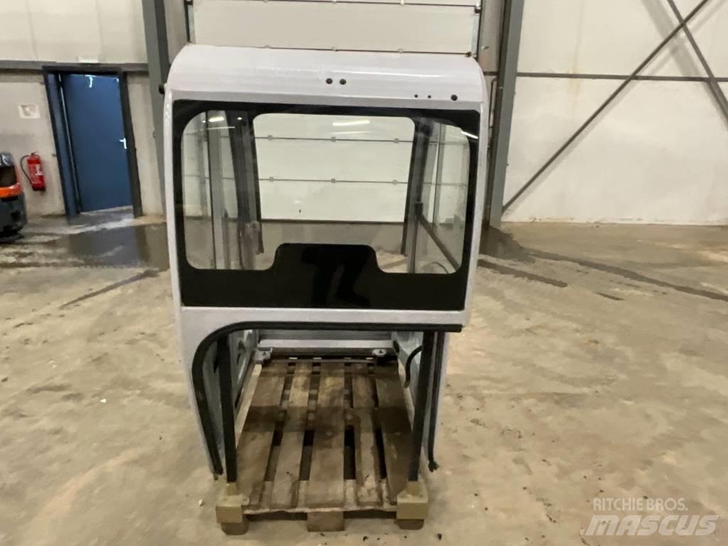 Neuson 2503 / 3503 Cabine en interieur